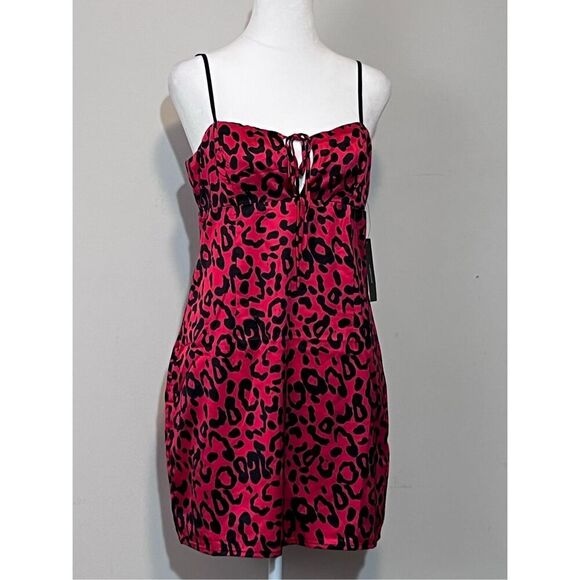 NWT Lulus Women's Animal Print Mini Dress Red Black Size Medium - Picture 1 of 5